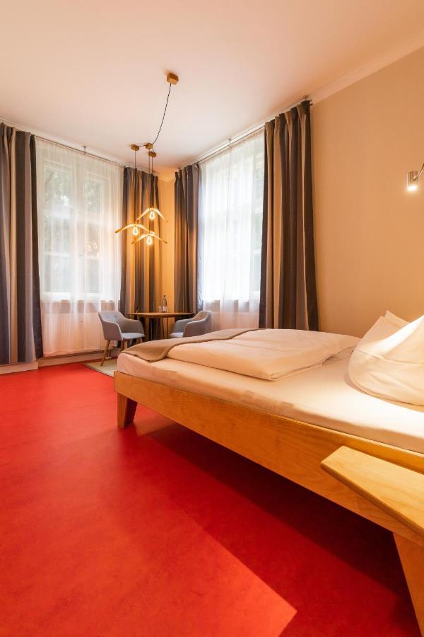 Kavaliershaus Krumke - Gaestehaus Im Schlosspark - Schluesselbox - Kein Tv Hotel Eksteriør billede