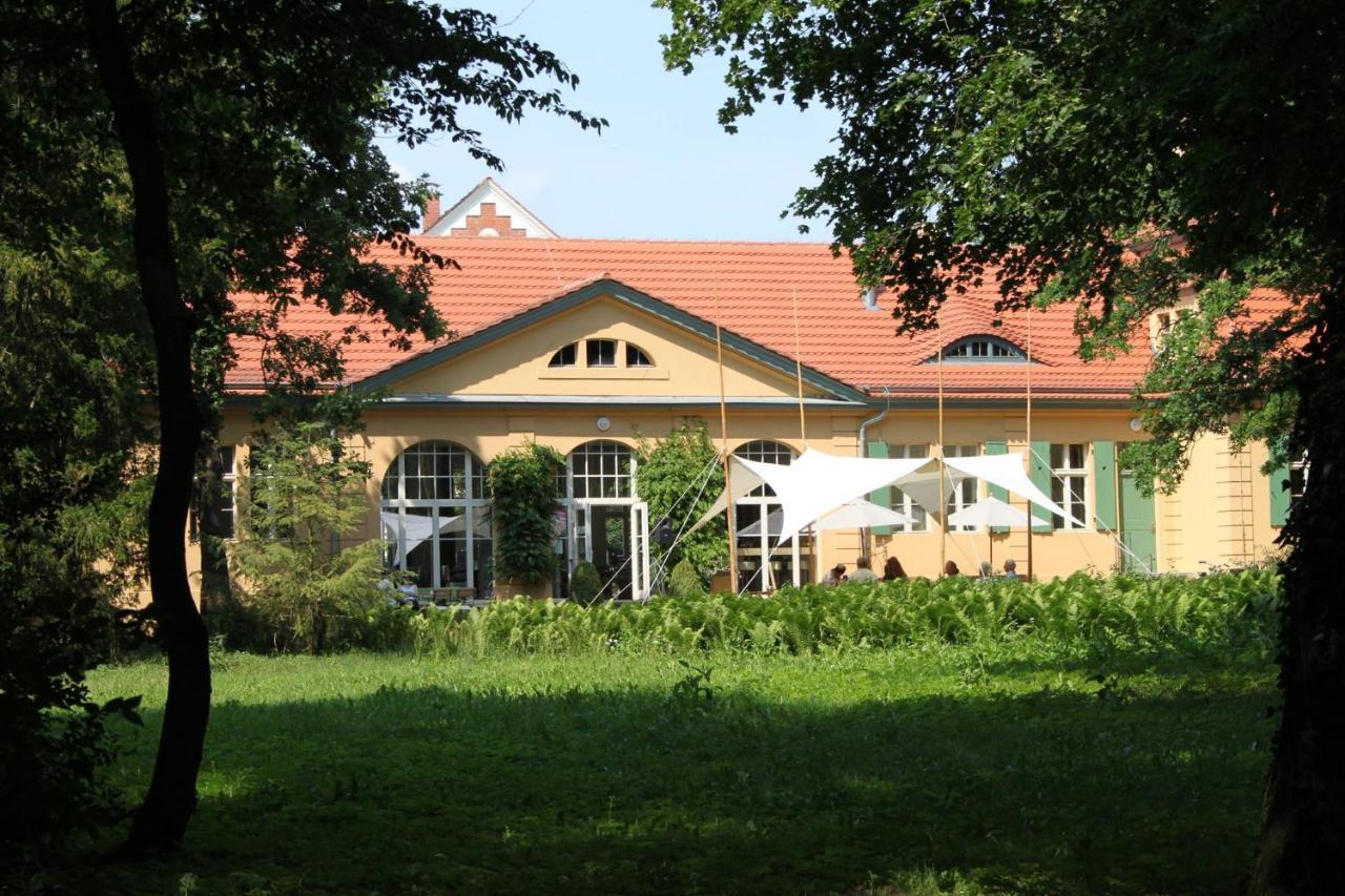 Kavaliershaus Krumke - Gaestehaus Im Schlosspark - Schluesselbox - Kein Tv Hotel Eksteriør billede